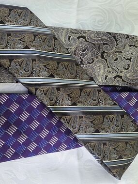 Lot Of 3 Men's 100% Silk Ties